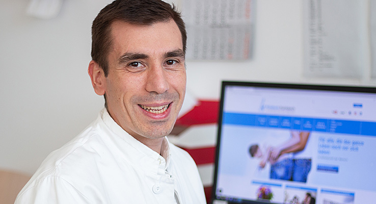 Endometriose Sprechstunde - Oberarzt Efthymios Didangelos Endometriose Sprechstunde - Oberarzt Efthymios Didangelos